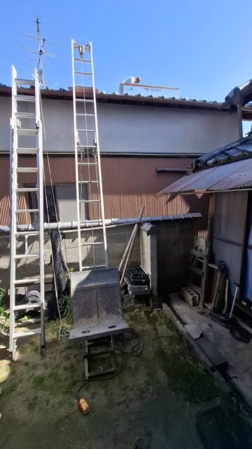 太陽熱温水器の撤去工事